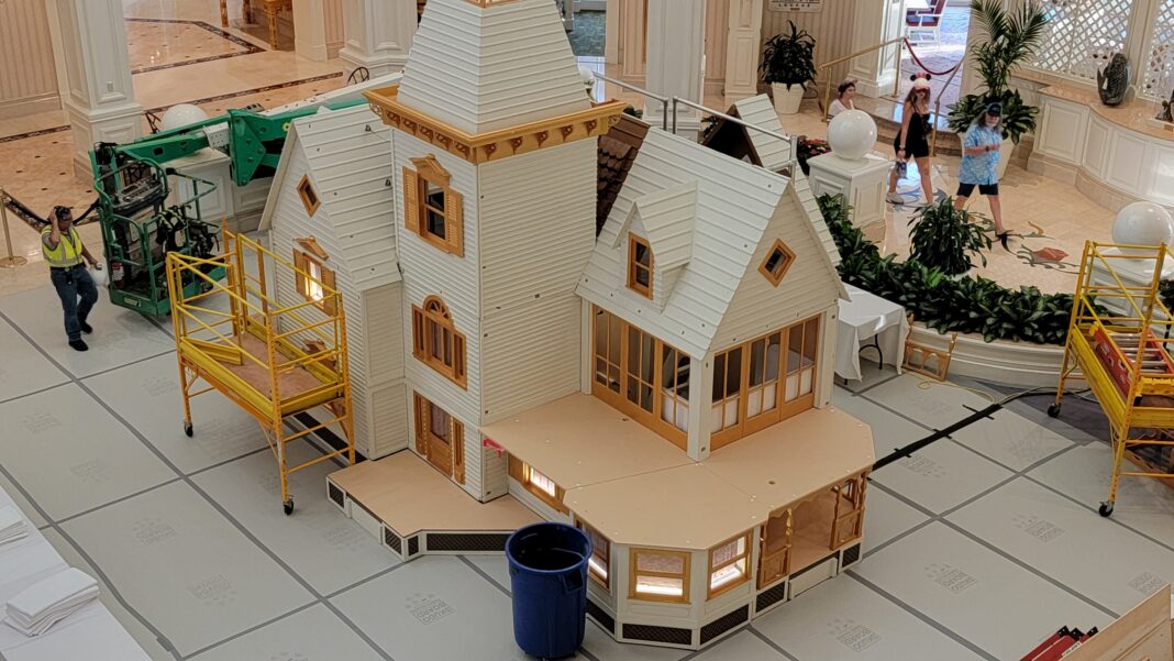 'It's Beginning to Look A lot Like Christmas' - Disney's Grand Floridian Resort & Spa Gingerbread House Construction Started