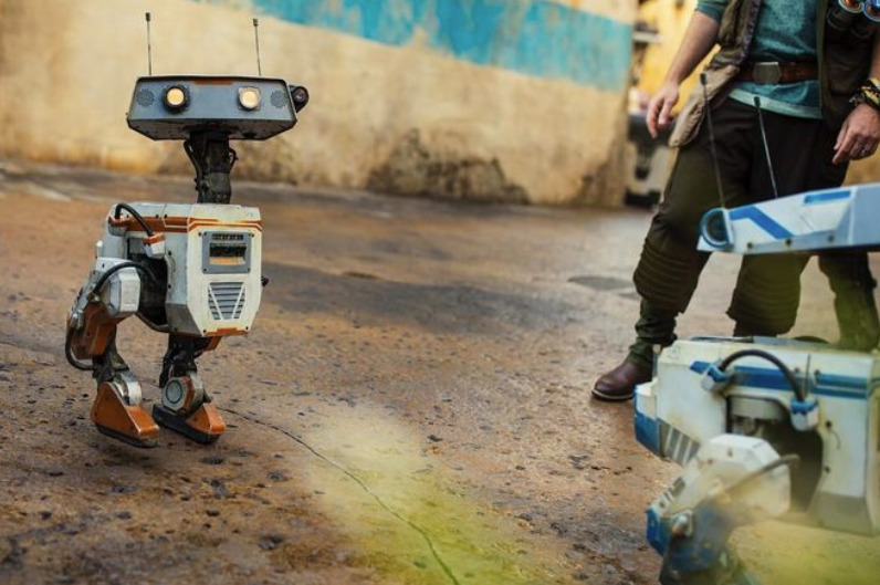 Imagineers at Disneyland's Star Wars: Galaxy's Edge are currently conducting tests on free-roaming robotic characters