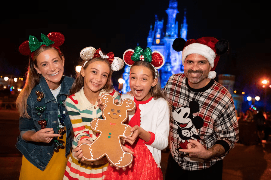 Discover the Culinary Delights at Mickey's Very Merry Christmas Party 2023 with Disney Eats