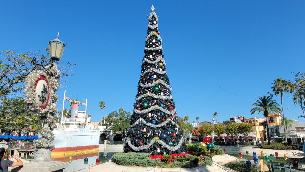 Gertie Gets Her Ornament, Decorations, and Christmas Tree Arrive at Disney's Hollywood Studios