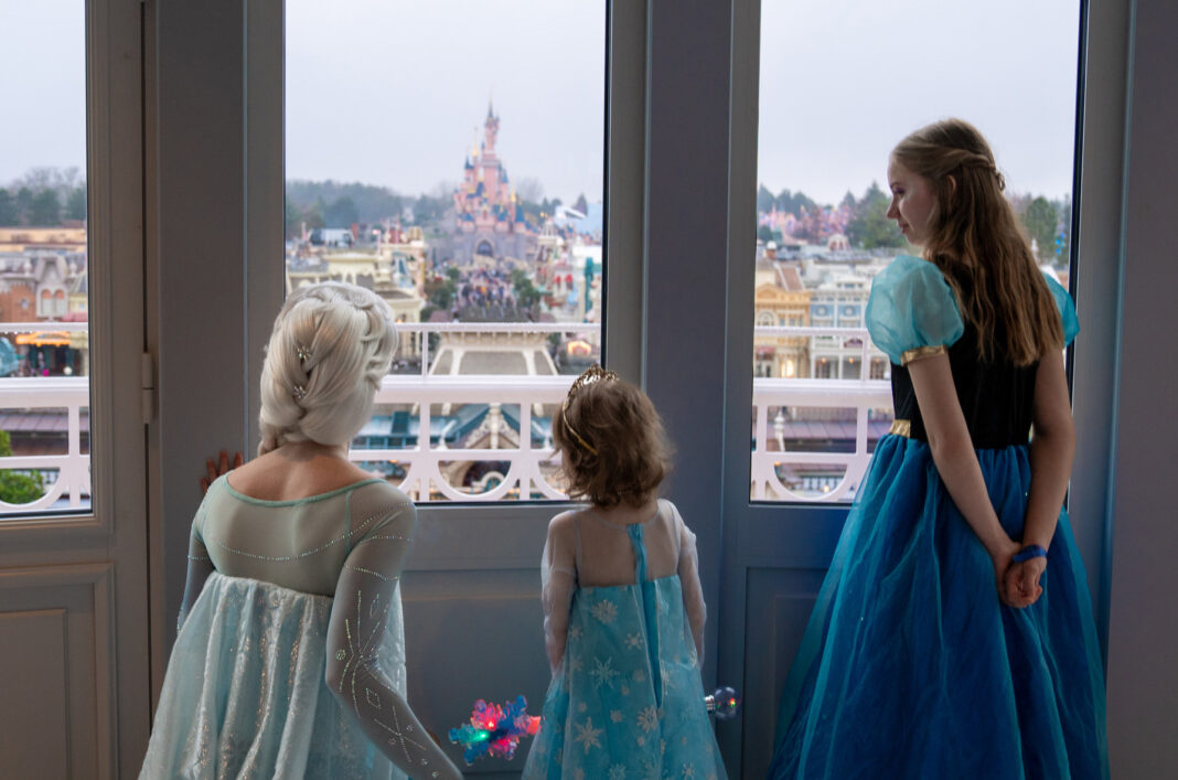 Disney and Make-A-Wish Do It Again with One-of-a-Kind Surprise at Disneyland Paris