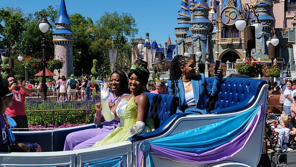 Where to Find Princess Tiana in Disney World on Mardi Gras!